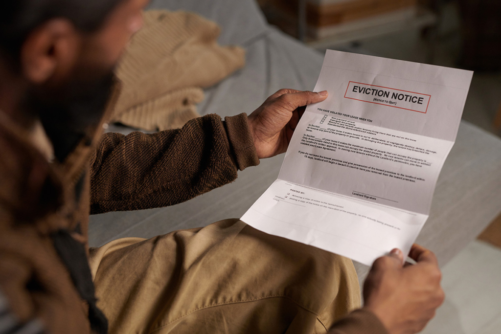 a tenant reads an eviction notice